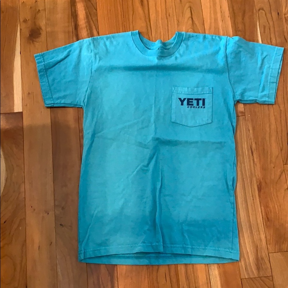Men’s yeti T-shirt